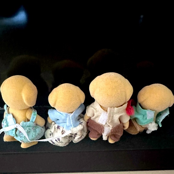 Vintage Sylvanian Families Golden Labrador Lab Dog Family Calico Critters Epoch - Picture 2 of 3